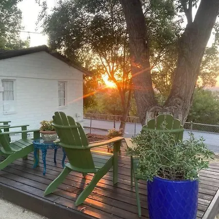 Hilltop Cottage 1 Bed/1 Bath Close To Downtown Paso